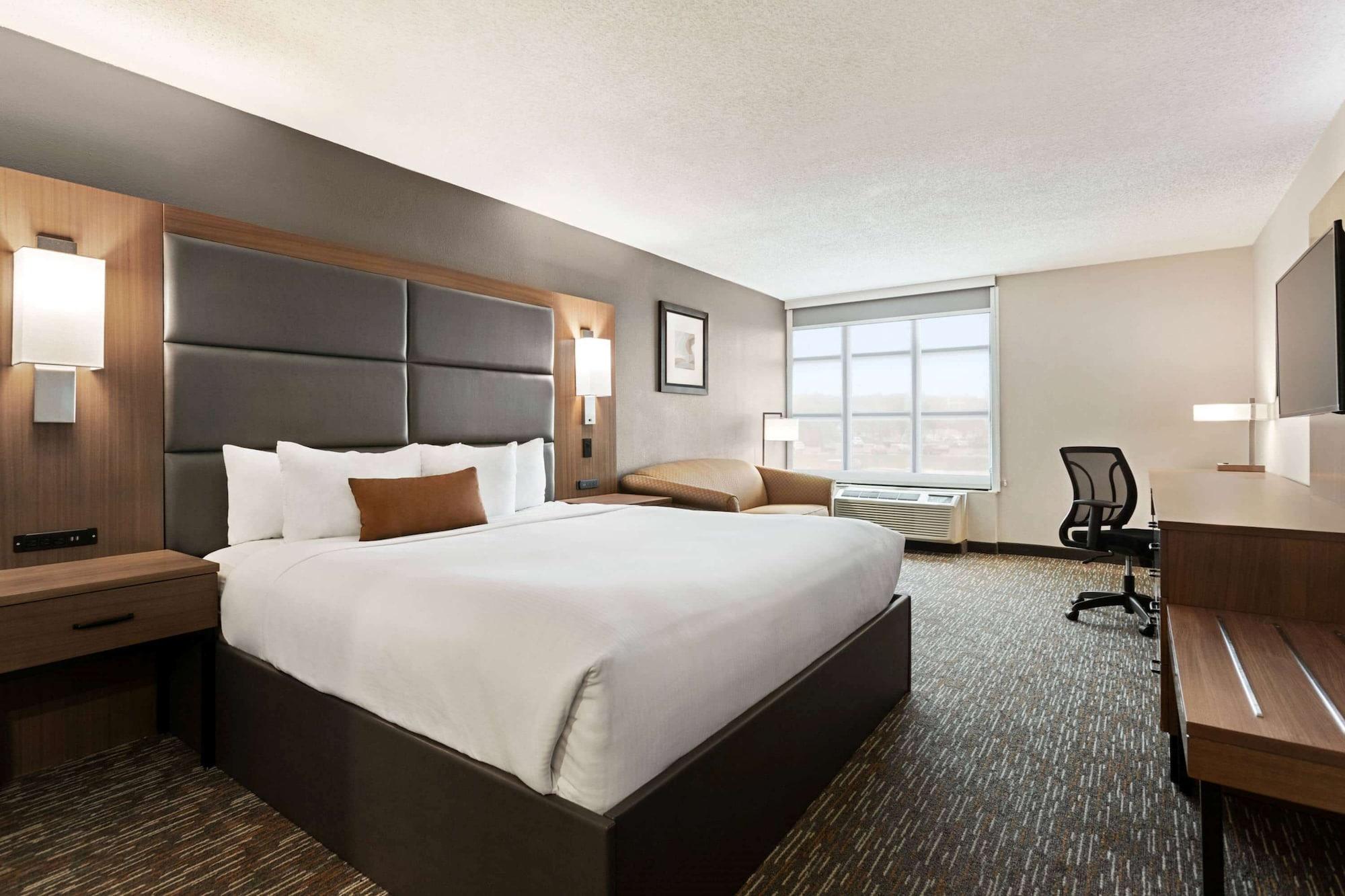 Wingate By Wyndham Cincinnati Blue Ash Dış mekan fotoğraf