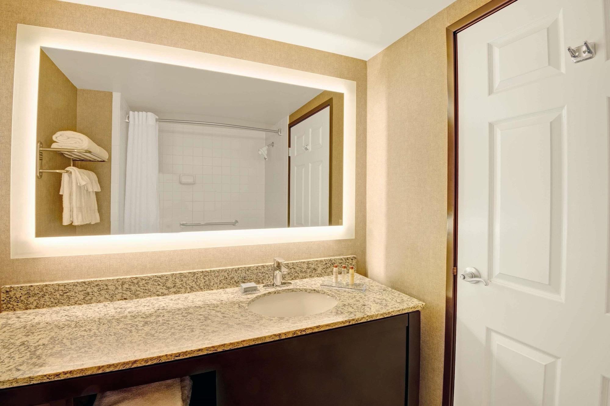 Wingate By Wyndham Cincinnati Blue Ash Dış mekan fotoğraf